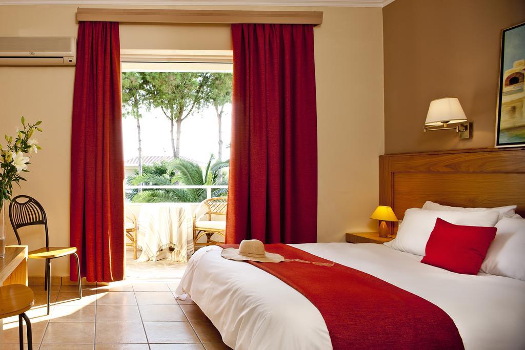 Ionian Sea Hotel & Villas - Aqua Park Kounopetra Номер фото