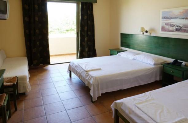 Ionian Sea Hotel & Villas - Aqua Park Kounopetra Номер фото